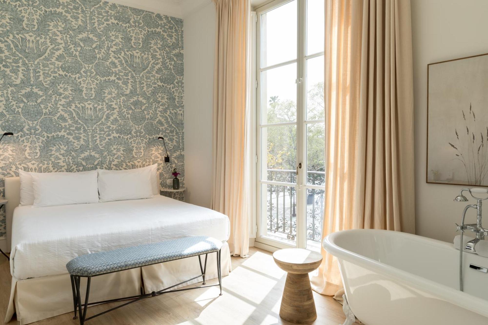 Hotel Tayko Sevilla Екстериор снимка