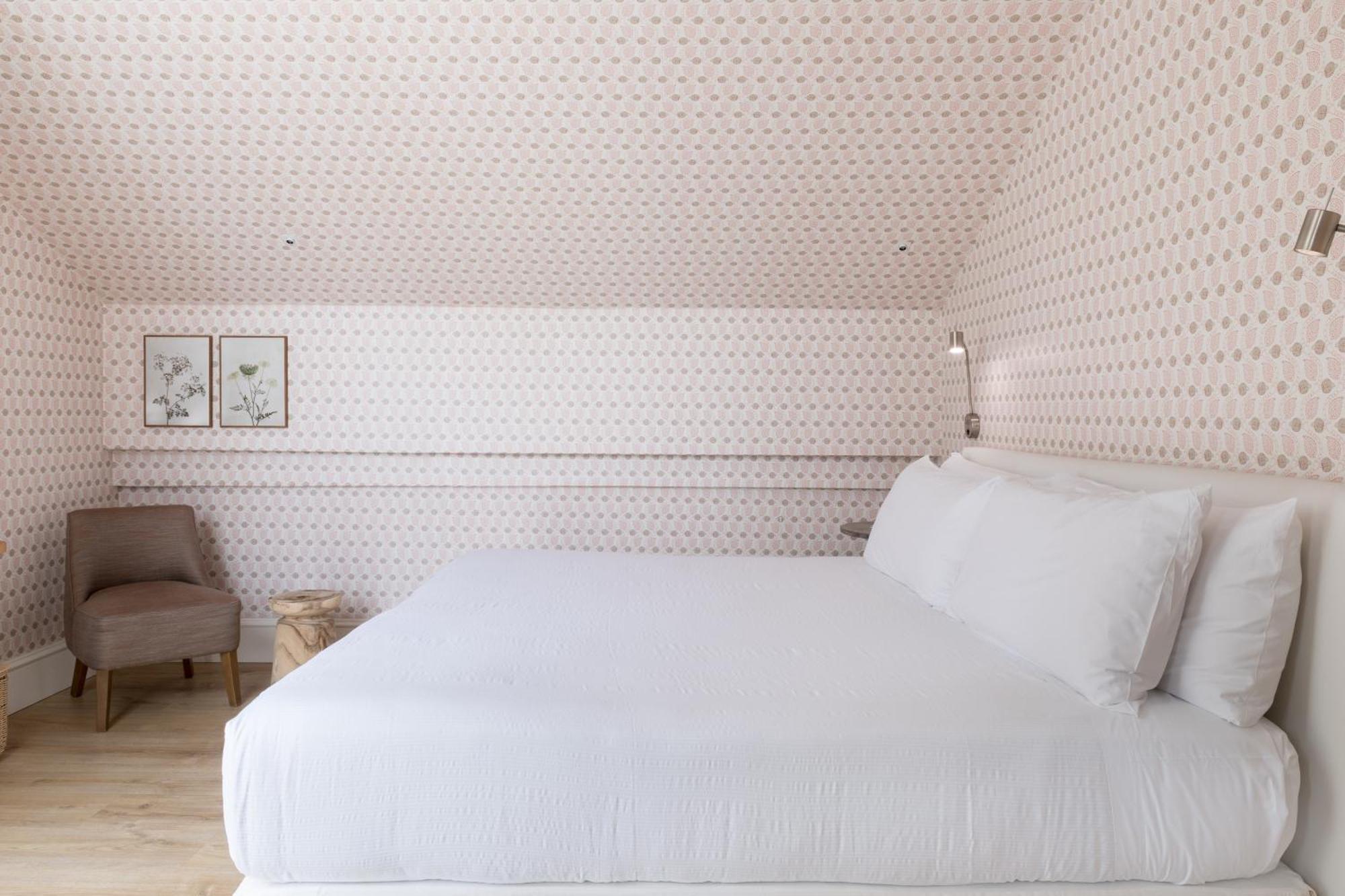 Hotel Tayko Sevilla Екстериор снимка